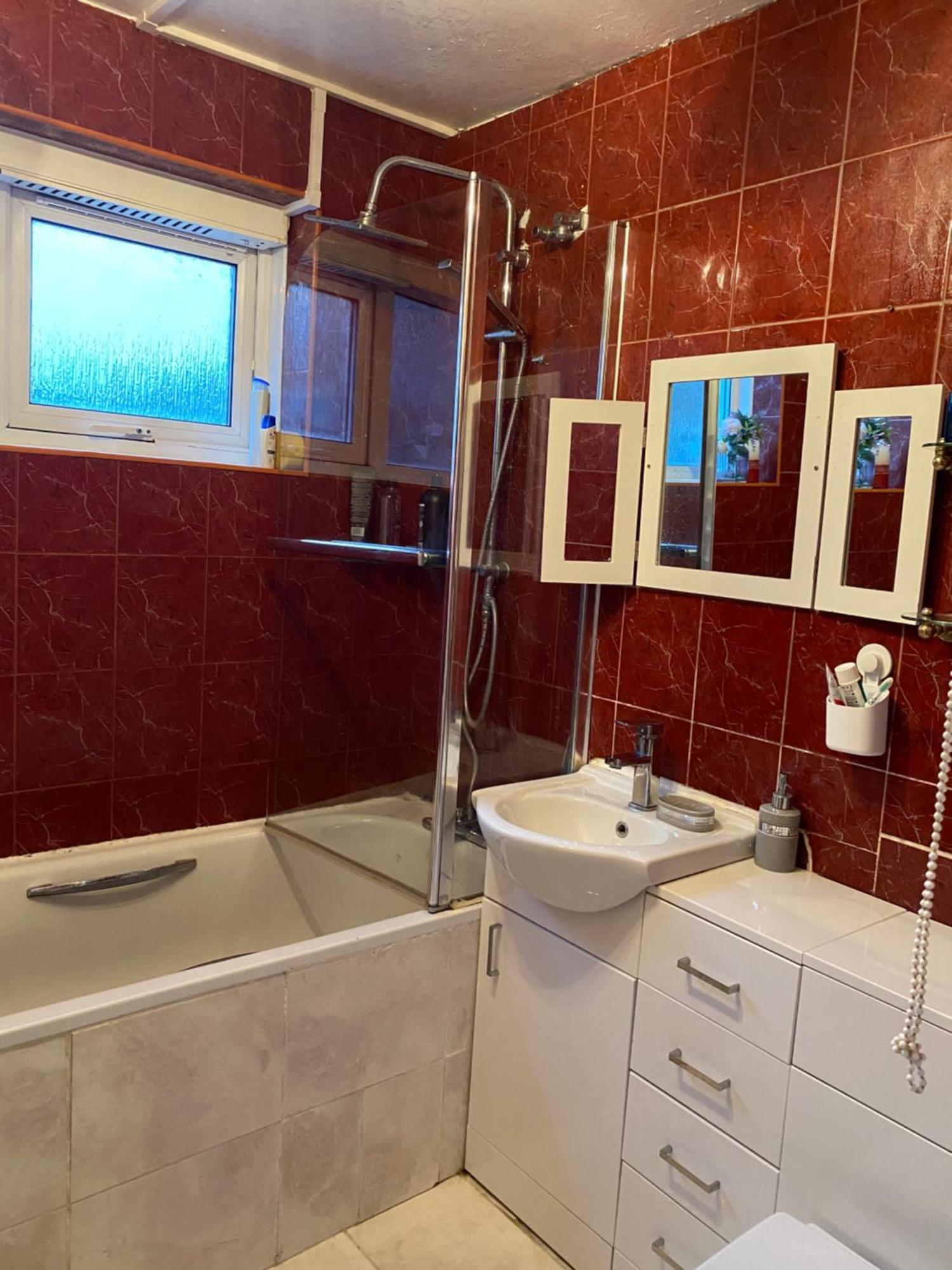 Happy Place With Kitchenette- Female Only Лондон Екстер'єр фото